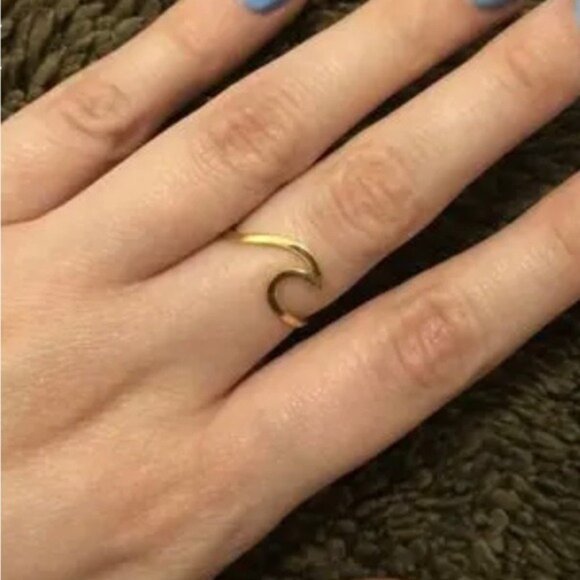 Gold Ring WATERPROOF Dainty Ocean Wave Gold Ring Surfer Girl Ring Non-tarnish - Picture 7 of 11